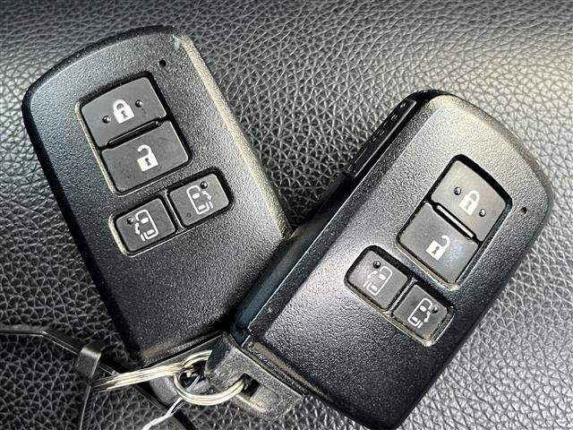 シエンタ ハイブリッドG クエロ 純正ナビ(フルセグ/BT/CD/DVD)/モデリスタ/クルーズコントロール/全方位/コーナーセンサー/衝突軽減/レーンキープ/両側パワスラ/シートヒーター/ステアリングヒーター/ETC(23枚目)