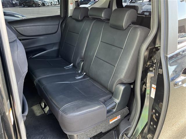 シエンタ ハイブリッドG クエロ 純正ナビ(フルセグ/BT/CD/DVD)/モデリスタ/クルーズコントロール/全方位/コーナーセンサー/衝突軽減/レーンキープ/両側パワスラ/シートヒーター/ステアリングヒーター/ETC(34枚目)