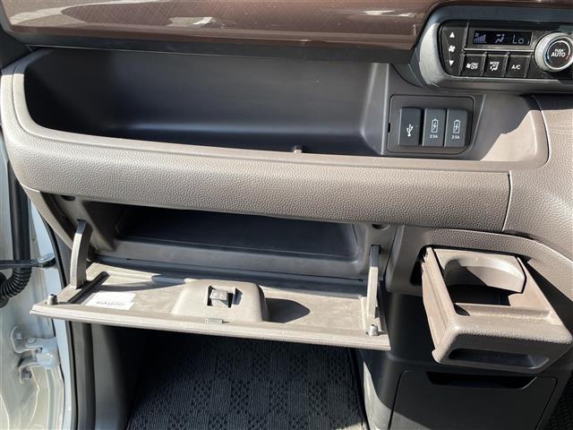 Ｎ－ＢＯＸ Ｇ・Ｌホンダセンシング　カッパーブラウンスタイル　Ｐａｎａｓｏｎｉｃナビ（フルセグ／ＢＴ／ＣＤ／ＤＶＤ）／レーダークルーズコントロール／バックカメラ／衝突軽減／レーンキープ／コーナーセンサー／両側パワスラ／後席サンシェード／ドラレコ／ＥＴＣ（31枚目）