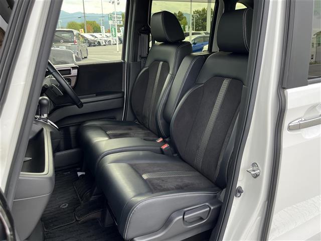 N-BOXカスタム G・Lターボホンダセンシング 純正ナビ(フルセグ/BT/CD/DVD)/レーダークルーズコントロール/バックカメラ/コーナーセンサー/衝突軽減/レーンキープ/両側パワスラ/ハーフレザー/シートヒーター/後席サンシェード/ETC(33枚目)