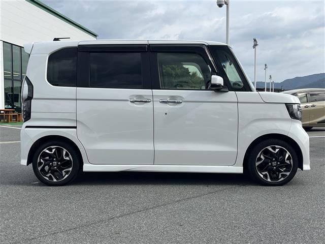 N-BOXカスタム G・Lターボホンダセンシング 純正ナビ(フルセグ/BT/CD/DVD)/レーダークルーズコントロール/バックカメラ/コーナーセンサー/衝突軽減/レーンキープ/両側パワスラ/ハーフレザー/シートヒーター/後席サンシェード/ETC(37枚目)