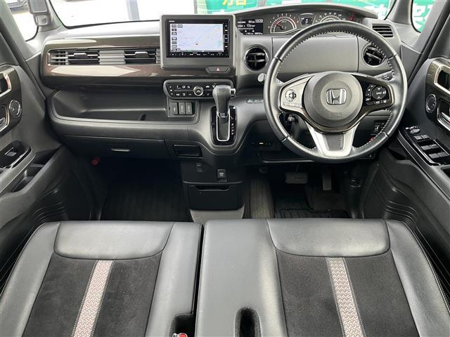 N-BOXカスタム G・Lターボホンダセンシング 純正ナビ(フルセグ/BT/CD/DVD)/レーダークルーズコントロール/バックカメラ/コーナーセンサー/衝突軽減/レーンキープ/両側パワスラ/ハーフレザー/シートヒーター/後席サンシェード/ETC(42枚目)