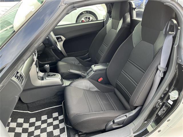 コペン セロ clarionナビ(TV/BT/CD/DVD)/バックカメラ/シートヒーター/ステアリングヒーター/プッシュスタート/LEDヘッドライト/横滑り防止/ETC/純正AW/保証書/取り扱い説明書(15枚目)