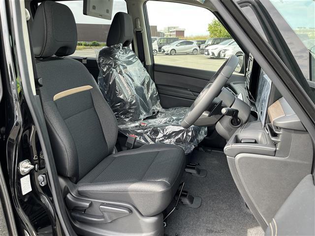 セレナ ハイウェイスターV Vセレクション 純正ナビ(フルセグ/BT/CD/DVD)/フリップダウン/レーダークルーズコントロール/プロパイロット/全方位/パドルシフト/BSM/コーナーセンサー/衝突軽減/両側パワスラ/後席サンシェード(14枚目)