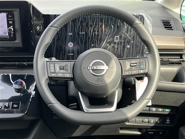 セレナ ハイウェイスターV Vセレクション 純正ナビ(フルセグ/BT/CD/DVD)/フリップダウン/レーダークルーズコントロール/プロパイロット/全方位/パドルシフト/BSM/コーナーセンサー/衝突軽減/両側パワスラ/後席サンシェード(21枚目)