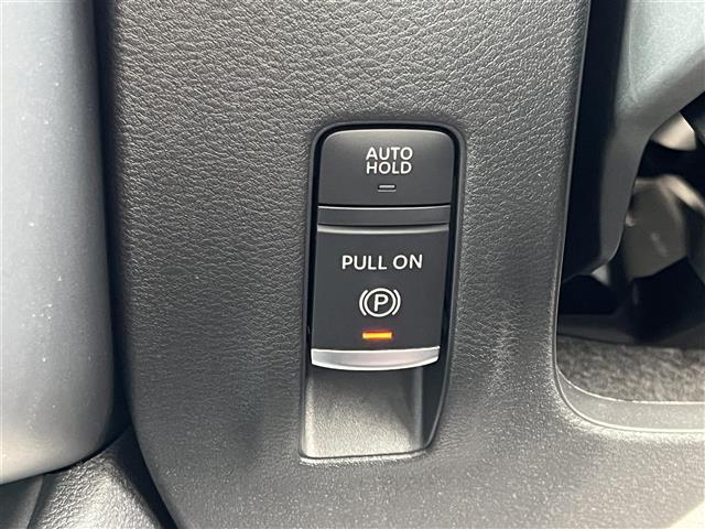 セレナ ハイウェイスターV Vセレクション 純正ナビ(フルセグ/BT/CD/DVD)/フリップダウン/レーダークルーズコントロール/プロパイロット/全方位/パドルシフト/BSM/コーナーセンサー/衝突軽減/両側パワスラ/後席サンシェード(25枚目)