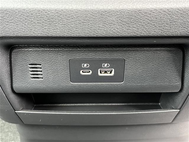 セレナ ハイウェイスターV Vセレクション 純正ナビ(フルセグ/BT/CD/DVD)/フリップダウン/レーダークルーズコントロール/プロパイロット/全方位/パドルシフト/BSM/コーナーセンサー/衝突軽減/両側パワスラ/後席サンシェード(29枚目)