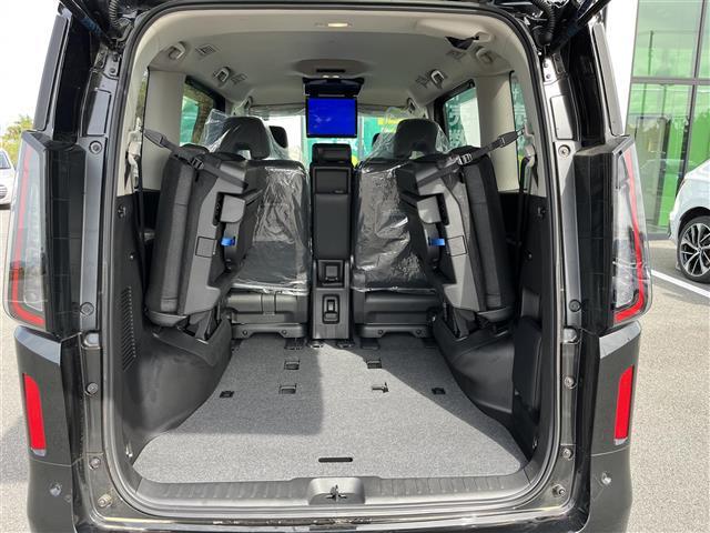 セレナ ハイウェイスターV Vセレクション 純正ナビ(フルセグ/BT/CD/DVD)/フリップダウン/レーダークルーズコントロール/プロパイロット/全方位/パドルシフト/BSM/コーナーセンサー/衝突軽減/両側パワスラ/後席サンシェード(35枚目)