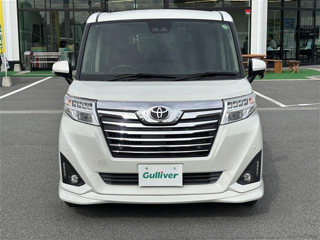 ルーミー カスタムG 純正ナビ(フルセグ/BT/CD/DVD)/クルーズコントロール/バックカメラ/コーナーセンサー/衝突軽減/レーンキープ/両側パワスラ/フォグランプ/LEDヘッドライト/ドラレコ/純正AW(14枚目)