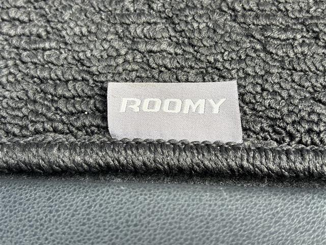 ルーミー カスタムG 純正ナビ(フルセグ/BT/CD/DVD)/クルーズコントロール/バックカメラ/コーナーセンサー/衝突軽減/レーンキープ/両側パワスラ/フォグランプ/LEDヘッドライト/ドラレコ/純正AW(22枚目)