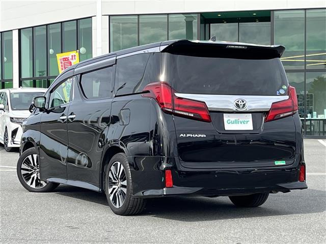 アルファード ２．５Ｓ　Ｃパッケージ　社外ナビ（フルセグ／ＢＴ／ＣＤ／ＤＶＤ）／フリップダウン／レーダークルーズコントロール／バックカメラ／コーナーセンサー／衝突軽減／電動リア／両側パワスラ／レザーシート／メモリ付きパワーシート／純正ＡＷ（20枚目）