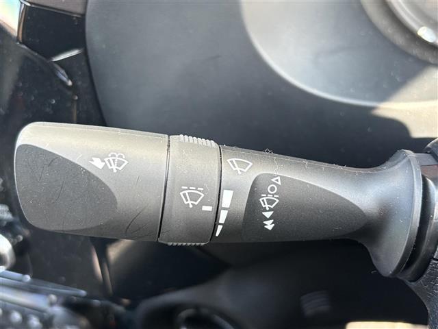 ハイラックス Z GRスポーツ 純正ナビ 全方位カメラ パワーシート ハーフレザーシート ETC 追従型クルーズコントロール 前後コーナーセンサー センターデフロック ダウンヒルアシストコントロール 全方位ドライブレコーダー AAC(4枚目)