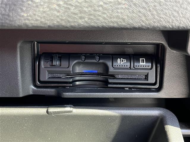 セレナ ハイウェイスターG 純正9インチナビ フルセグTV 全方位カメラ 両側パワースライドドア 純正フリップダウンモニター ビルトインETC デジタルインナーミラー プロパイロット クルーズコントロール LEDヘッドライト(6枚目)