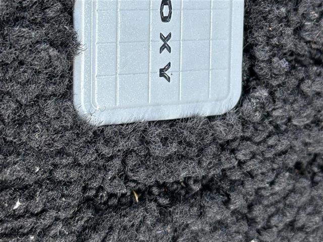 ヴォクシー ZS 煌II 純正9インチナビ フルセグTV バックカメラ フリップダウンモニター クルーズコントロール 両側パワースライドドア ビルトインETC 前後コーナーセンサー LEDヘッドライト 衝突被害軽減システム(24枚目)