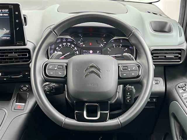 ベルランゴ ロング シャイン ブルーHDi XTR パック バック/サイドカメラ ドライブレコーダー ETC AAC 追従型クルーズコントロール コーナーセンサー LEDヘッドライト オートライト 両側スライドドア スタッドレスタイヤ付き 衝突被害軽減システム(22枚目)