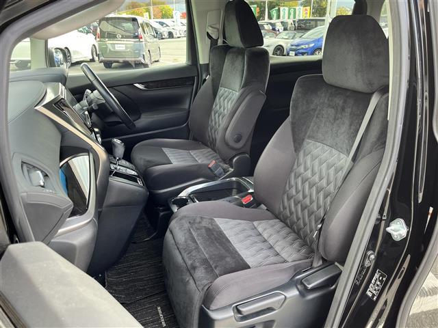 ヴェルファイア ２．５Ｚ　Ａエディション　純正９インチナビ（フルセグ／ＢＴ／ＣＤ／ＤＶＤ）／純正フリップダウン／レーダークルーズコントロール／バックカメラ／衝突軽減／コーナーセンサー／両側パワースライド／ドラレコ／ＥＴＣ／純正ＡＷ（32枚目）