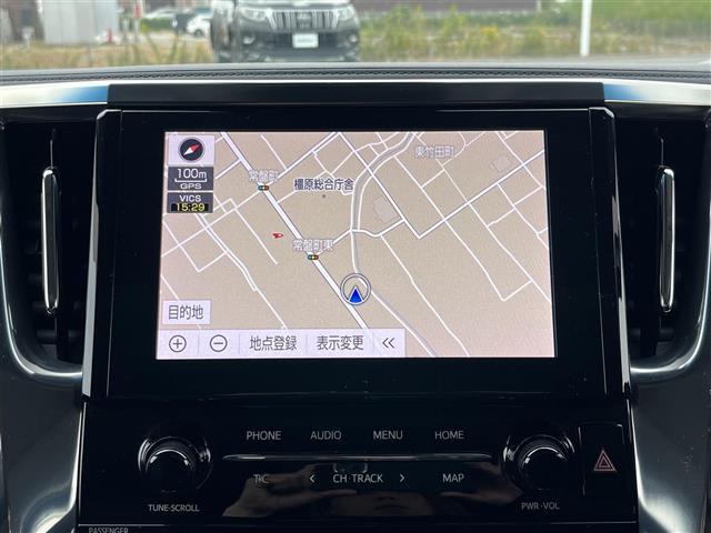 アルファード ２．５Ｓ　Ｃパッケージ　純正ディスプレイオーディオ（ＴＶ／ＢＴ／ＣＤ／ＤＶＤ）／フリップダウン／サンルーフ／レーダークルーズコントロール／バックカメラ／両側パワスラ／電動リア／レザーシート／パワーシート／シートヒーター（2枚目）