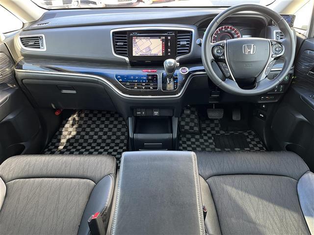 オデッセイ アブソルート・ＥＸホンダセンシング　純正ナビ（フルセグ／ＢＴ／ＣＤ／ＤＶＤ）／フリップダウン／レーダークルーズコントロール／パドルシフト／全方位／ＢＳＭ／衝突軽減／レーンキープ／両側パワスラ／ハーフレザー／後席サンシェード／ドラレコ（33枚目）