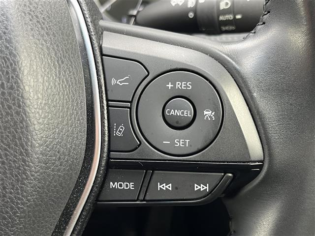 ハリアー Ｇ　純正８インチディスプレイオーディオ／レーダークルーズコントロール／バックカメラ／コーナーセンサー／衝突軽減／レーンキープ／電動リア／ハーフレザー／パワーシート／ドラレコ／ＥＴＣ２．０／純正ＡＷ（10枚目）