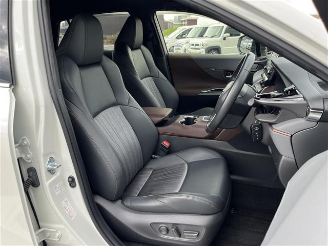 ハリアー Ｇ　純正８インチディスプレイオーディオ／レーダークルーズコントロール／バックカメラ／コーナーセンサー／衝突軽減／レーンキープ／電動リア／ハーフレザー／パワーシート／ドラレコ／ＥＴＣ２．０／純正ＡＷ（14枚目）