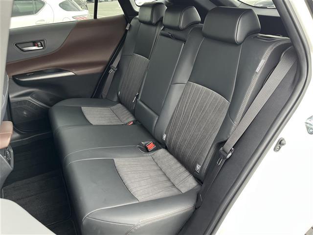 ハリアー Ｇ　純正８インチディスプレイオーディオ／レーダークルーズコントロール／バックカメラ／コーナーセンサー／衝突軽減／レーンキープ／電動リア／ハーフレザー／パワーシート／ドラレコ／ＥＴＣ２．０／純正ＡＷ（34枚目）