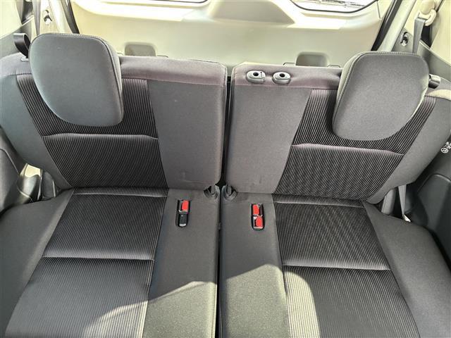 セレナ ハイウェイスターG 純正9インチナビ(フルセグ/BT/CD/DVD)/プロパイロット/全方位/コーナーセンサー/衝突軽減/レーンキープ/両側パワースライド/オートライト/LEDヘッドライト/ドラレコ/ETC/純正AW(16枚目)