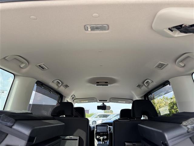 セレナ ハイウェイスターG 純正9インチナビ(フルセグ/BT/CD/DVD)/プロパイロット/全方位/コーナーセンサー/衝突軽減/レーンキープ/両側パワースライド/オートライト/LEDヘッドライト/ドラレコ/ETC/純正AW(32枚目)