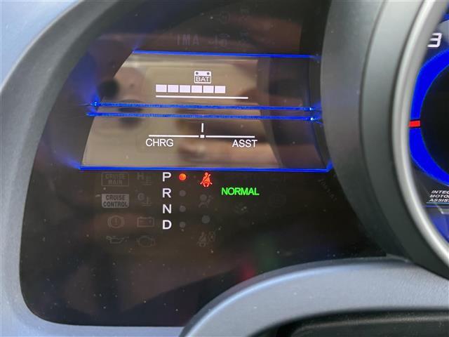 ＣＲ－Ｚ α　純正ホンダインターナビ　バックカメラ　地デジ　黒革調シートカバー　ビルトインＥＴＣ　パドルシフト　クルーズコントロール　スペアキー　フォグライト　革巻きステアリング　電動格納ミラー　ＳＰＯＲＴモード（7枚目）