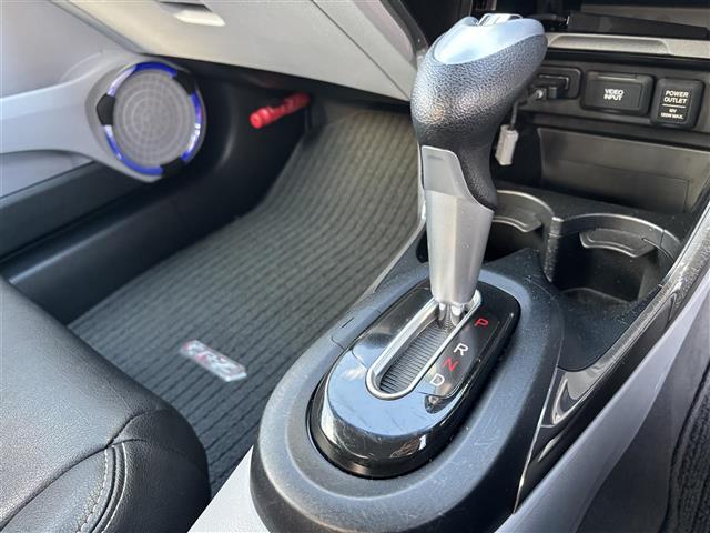 ＣＲ－Ｚ α　純正ホンダインターナビ　バックカメラ　地デジ　黒革調シートカバー　ビルトインＥＴＣ　パドルシフト　クルーズコントロール　スペアキー　フォグライト　革巻きステアリング　電動格納ミラー　ＳＰＯＲＴモード（9枚目）
