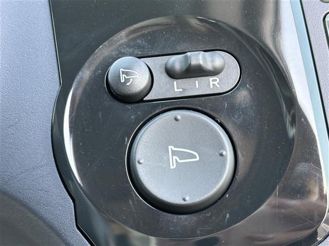 ＣＲ－Ｚ α　純正ホンダインターナビ　バックカメラ　地デジ　黒革調シートカバー　ビルトインＥＴＣ　パドルシフト　クルーズコントロール　スペアキー　フォグライト　革巻きステアリング　電動格納ミラー　ＳＰＯＲＴモード（16枚目）