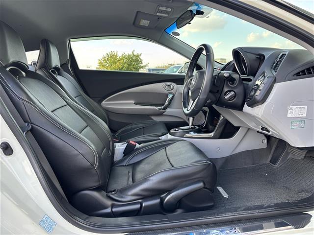 ＣＲ－Ｚ α　純正ホンダインターナビ　バックカメラ　地デジ　黒革調シートカバー　ビルトインＥＴＣ　パドルシフト　クルーズコントロール　スペアキー　フォグライト　革巻きステアリング　電動格納ミラー　ＳＰＯＲＴモード（30枚目）