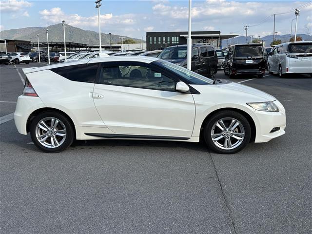 ＣＲ－Ｚ α　純正ホンダインターナビ　バックカメラ　地デジ　黒革調シートカバー　ビルトインＥＴＣ　パドルシフト　クルーズコントロール　スペアキー　フォグライト　革巻きステアリング　電動格納ミラー　ＳＰＯＲＴモード（34枚目）