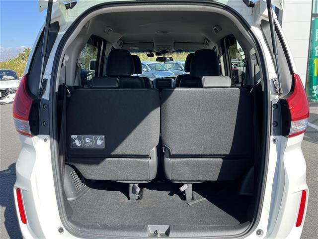 フリードハイブリッド ハイブリッド・ＥＸ　純正ナビ（フルセグ／ＢＴ／ＣＤ／ＤＶＤ）／レーダークルーズコントロール／バックカメラ／衝突軽減／レーンキープ／両側パワスラ／ハーフレザー／シートヒーター／後席サンシェード／前後ドラレコ／ＥＴＣ（36枚目）