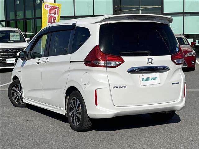 フリードハイブリッド ハイブリッド・ＥＸ　純正ナビ（フルセグ／ＢＴ／ＣＤ／ＤＶＤ）／レーダークルーズコントロール／バックカメラ／衝突軽減／レーンキープ／両側パワスラ／ハーフレザー／シートヒーター／後席サンシェード／前後ドラレコ／ＥＴＣ（43枚目）