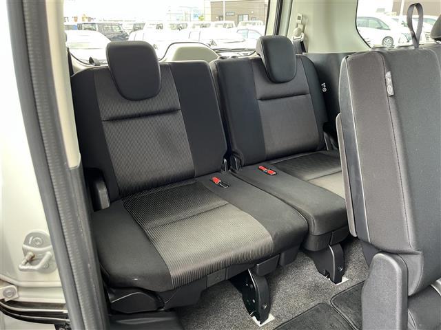 セレナ ハイウェイスターＧ　純正９インチナビ（フルセグ／ＢＴ／ＣＤ／ＤＶＤ）／フリップダウン／プロパイロット／全方位／コーナーセンサー／衝突軽減／レーンキープ／パーキングアシスト／両側パワスラ／後席サンシェード（16枚目）