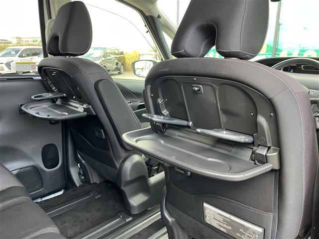 セレナ ハイウェイスターＧ　純正９インチナビ（フルセグ／ＢＴ／ＣＤ／ＤＶＤ）／フリップダウン／プロパイロット／全方位／コーナーセンサー／衝突軽減／レーンキープ／パーキングアシスト／両側パワスラ／後席サンシェード（32枚目）