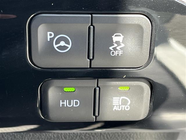 プリウス Aツーリングセレクション モデリスタフルエアロ/純正9インチナビ(フルセグ/BT/CD/DVD)/レーダークルーズコントロール/バックカメラ/コーナーセンサー/衝突軽減/レザーシート/シートヒーター/ドラレコ/ETC/純正AW(7枚目)