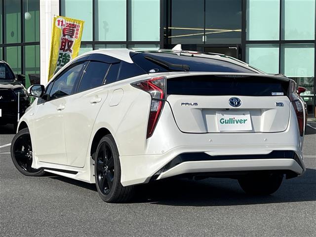 プリウス Aツーリングセレクション モデリスタフルエアロ/純正9インチナビ(フルセグ/BT/CD/DVD)/レーダークルーズコントロール/バックカメラ/コーナーセンサー/衝突軽減/レザーシート/シートヒーター/ドラレコ/ETC/純正AW(20枚目)