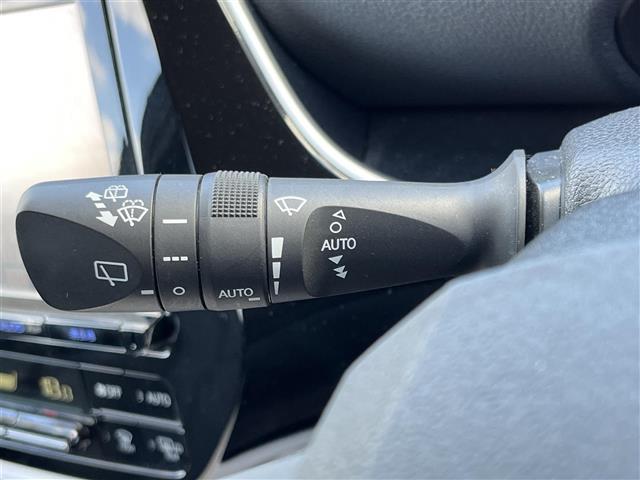 プリウス Aツーリングセレクション モデリスタフルエアロ/純正9インチナビ(フルセグ/BT/CD/DVD)/レーダークルーズコントロール/バックカメラ/コーナーセンサー/衝突軽減/レザーシート/シートヒーター/ドラレコ/ETC/純正AW(24枚目)