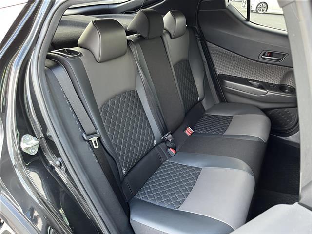 C-HR G モデリスタ/純正8インチディスプレイオーディオ/レーダークルーズコントロール/バックカメラ/BSM/衝突軽減/レーンキープ/ハーフレザー/シートヒーター/ドラレコ/ETC2.0/純正AW(15枚目)