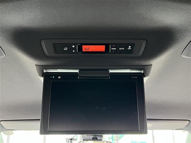 ノア Ｓｉ　ダブルバイビー　モデリスタ／純正１０インチナビ（フルセグ／ＢＴ／ＣＤ／ＤＶＤ）／１２インチフリップダウン／レーダークルーズコントロール／バックカメラ／衝突軽減／両側パワスラ／ハーフレザー／ドラレコ／ＥＴＣ２．０（6枚目）