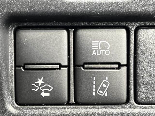 ノア Ｓｉ　ダブルバイビー　モデリスタ／純正１０インチナビ（フルセグ／ＢＴ／ＣＤ／ＤＶＤ）／１２インチフリップダウン／レーダークルーズコントロール／バックカメラ／衝突軽減／両側パワスラ／ハーフレザー／ドラレコ／ＥＴＣ２．０（9枚目）