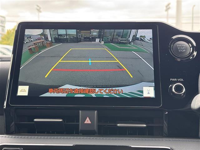 ヴォクシー Ｓ－Ｚ　純正１０．５インチディスプレイオーディオ（ＴＶ／ＢＴ）／フリップダウン／レーダークルーズコントロール／バックカメラ／コーナーセンサー／両側パワスラ／ハーフレザー／シートヒーター／ドラレコ／純正ＡＷ（9枚目）