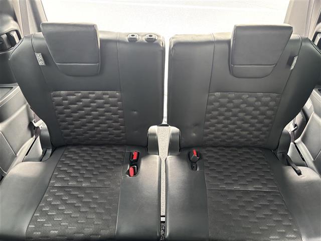 ヴォクシー Ｓ－Ｚ　純正１０．５インチディスプレイオーディオ（ＴＶ／ＢＴ）／フリップダウン／レーダークルーズコントロール／バックカメラ／コーナーセンサー／両側パワスラ／ハーフレザー／シートヒーター／ドラレコ／純正ＡＷ（16枚目）