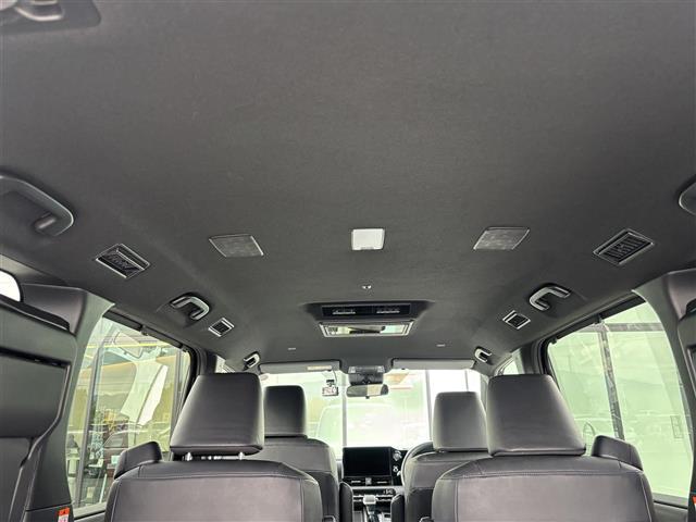 ヴォクシー Ｓ－Ｚ　純正１０．５インチディスプレイオーディオ（ＴＶ／ＢＴ）／フリップダウン／レーダークルーズコントロール／バックカメラ／コーナーセンサー／両側パワスラ／ハーフレザー／シートヒーター／ドラレコ／純正ＡＷ（26枚目）