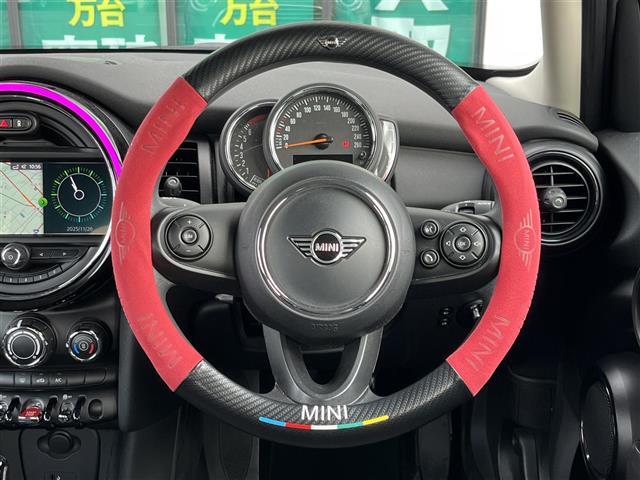 ＭＩＮＩ クーパー　純正ナビ　純正シート　バックモニター　ＥＴＣ　アイドリングストップ　ＬＥＤヘッドライト　オートライト　純正１５インチＡＷ　プッシュスタート　スペアキー１本　前後ドライブレコーダー　［ＺＤＲ－０３５］（22枚目）