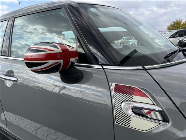 ＭＩＮＩ クーパー　純正ナビ　純正シート　バックモニター　ＥＴＣ　アイドリングストップ　ＬＥＤヘッドライト　オートライト　純正１５インチＡＷ　プッシュスタート　スペアキー１本　前後ドライブレコーダー　［ＺＤＲ－０３５］（40枚目）