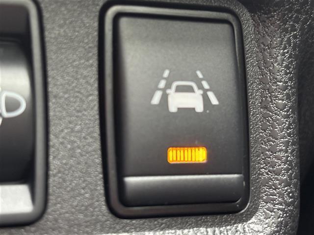 プライム市場上場！ガリバーグループは全国約４６０店舗※のネットワーク！※２０２２年５月現在