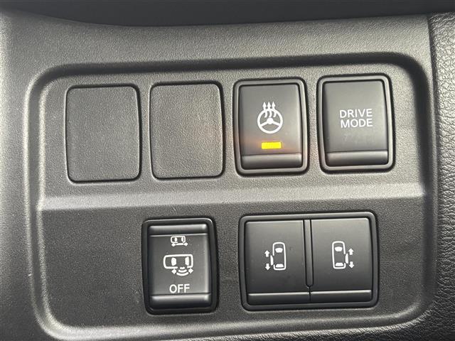 セレナ ｅ－パワー　オーテック　スポーツスペック　アルパイン１１型ナビ　１２．８型フリップダウンモニター　ナビ連動前後ドライブレコーダー　インテリジェントルームミラー　プロパイロット　ステアリングヒーター　シートヒーター　専用革シート　両側パワスラ（28枚目）