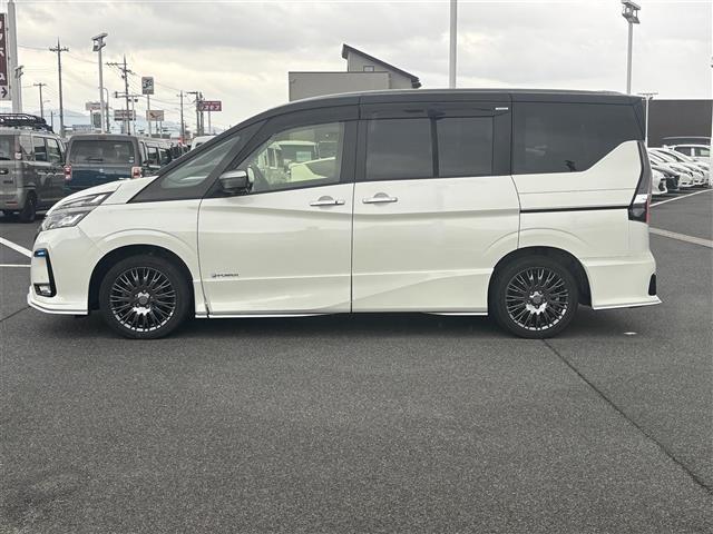 セレナ ｅ－パワー　オーテック　スポーツスペック　アルパイン１１型ナビ　１２．８型フリップダウンモニター　ナビ連動前後ドライブレコーダー　インテリジェントルームミラー　プロパイロット　ステアリングヒーター　シートヒーター　専用革シート　両側パワスラ（38枚目）